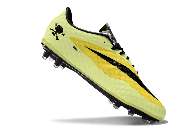 NIKE HYPERVENOM PHANTOM (FG)