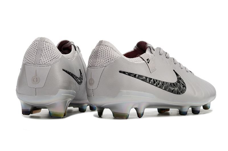 NIKE TIEMPO LEGEND 10 (FG) 2