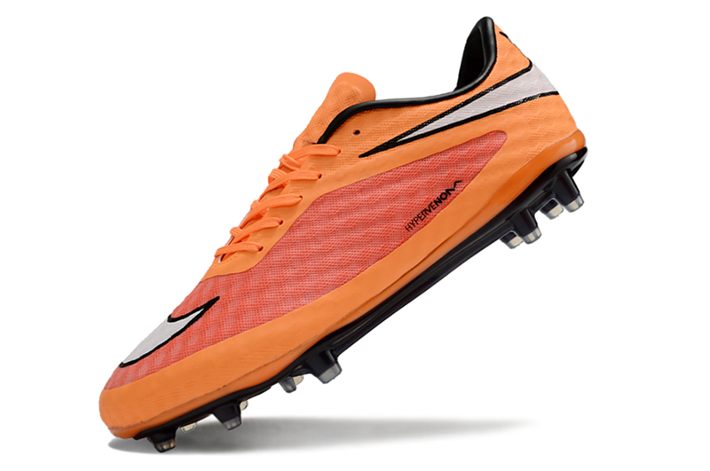 NIKE HYPERVENOM PHANTOM (FG)